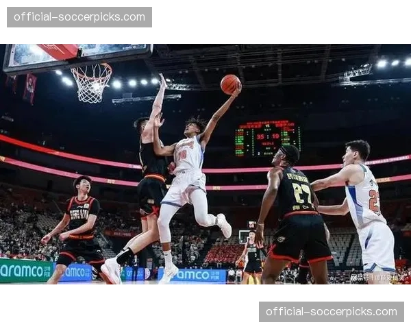 新疆96-104负深圳提前三轮告别季后赛，昔日冠军跌至第17名